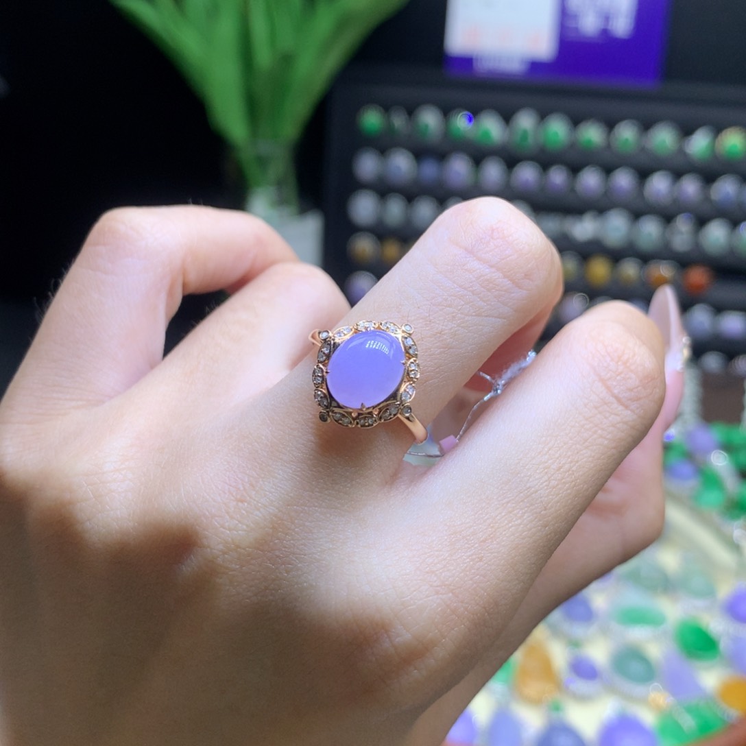 翡翠18K金镶嵌颈饰天然