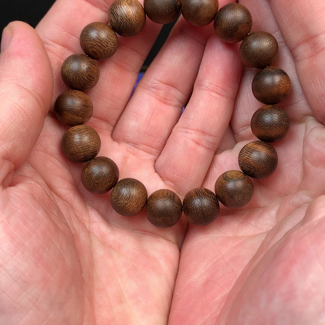 沉香手串蒋****!越南芽庄白棋