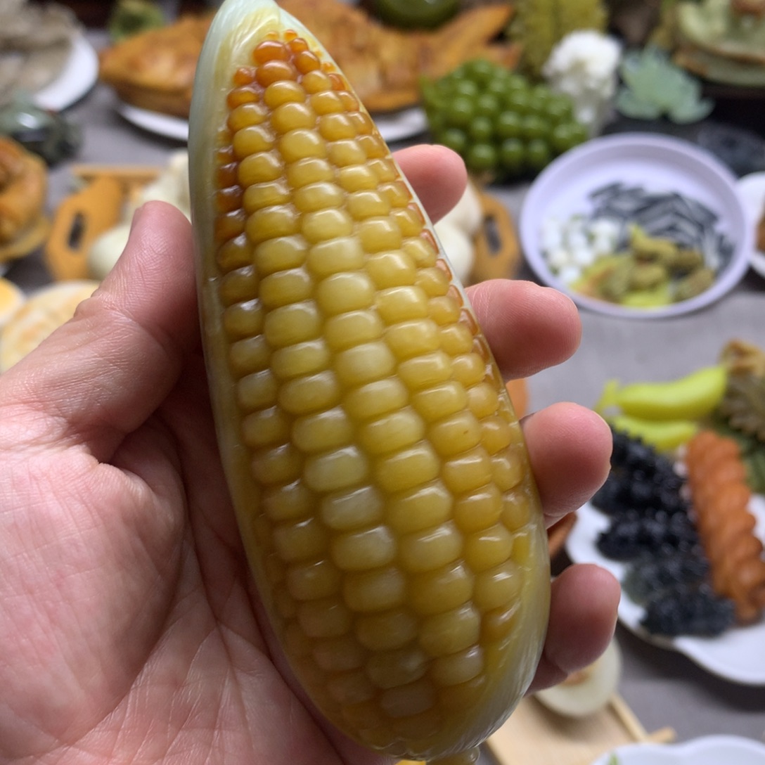 未镶嵌蛇纹石玉天然岫玉精雕仿真雕刻