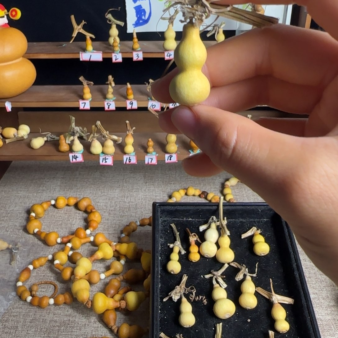 燕***舞打孔不退不换！秒拍秒退拉黑！