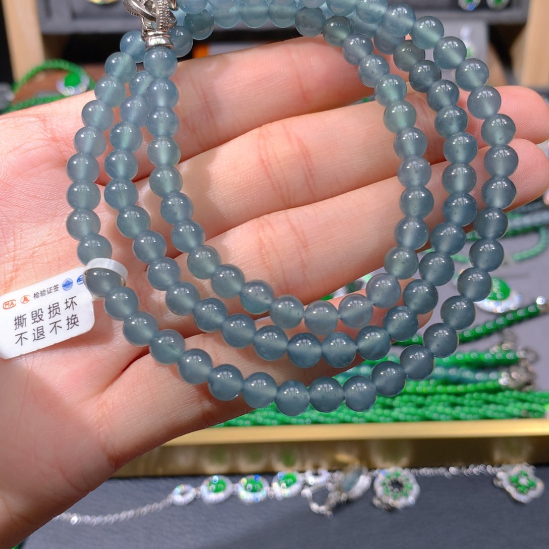 翡翠手链未镶嵌天然翡翠