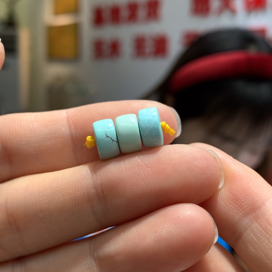 绿松石配饰未镶嵌