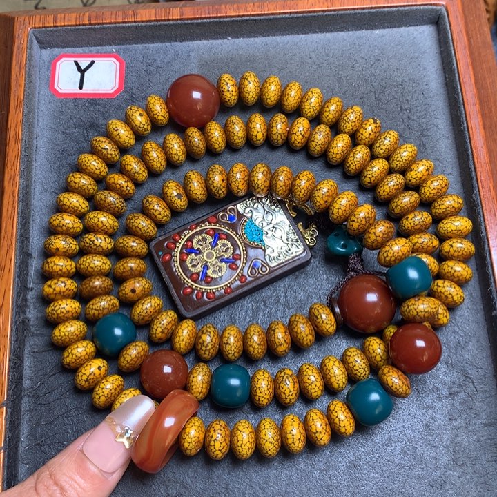 星月菩提吊坠菩提