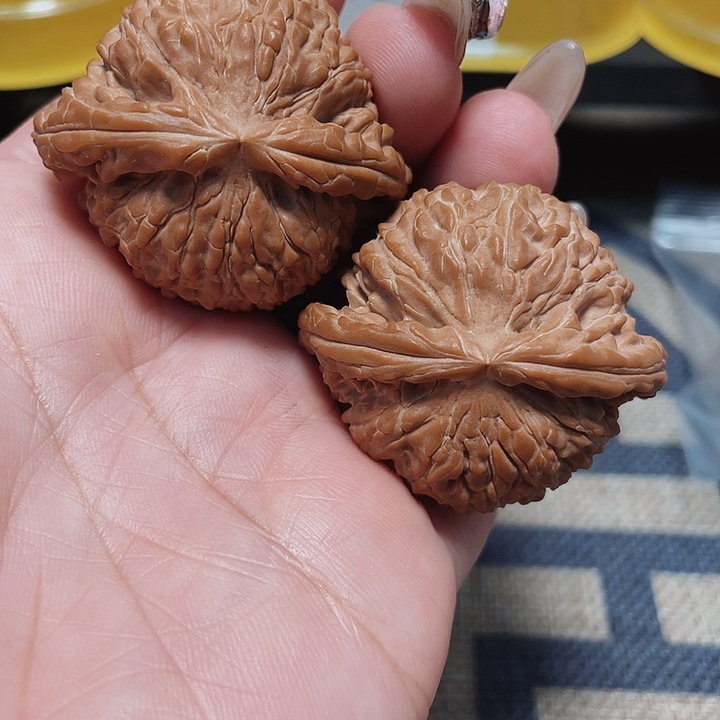 文玩核桃把件玩*玩白狮子43