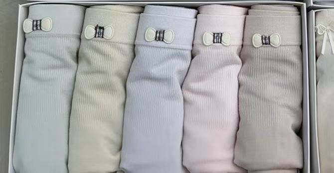 银弟，纯色简约舒适高腰打底裤