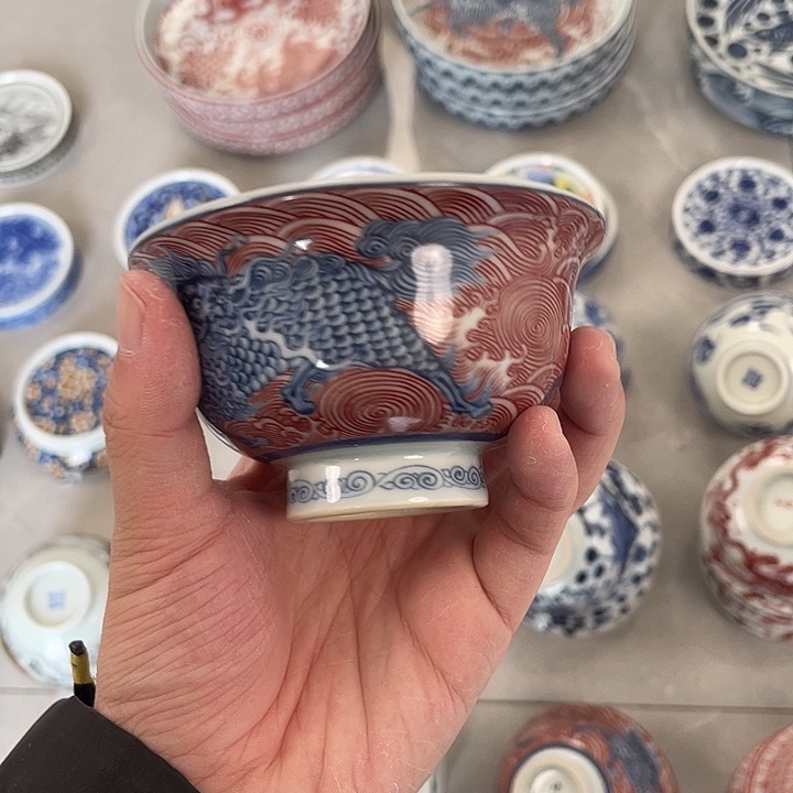 瓷片景德镇麒麟踏浪主人杯