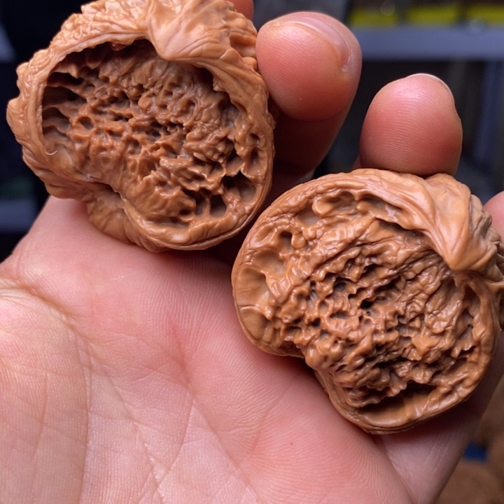 文玩核桃吊坠文玩核桃聚宝盆40～