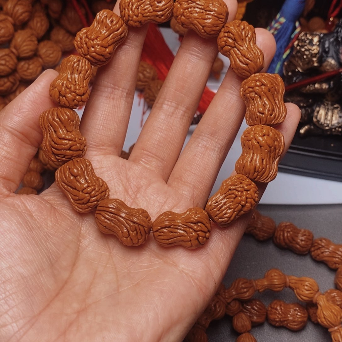 吊坠桃核桃枭手串1