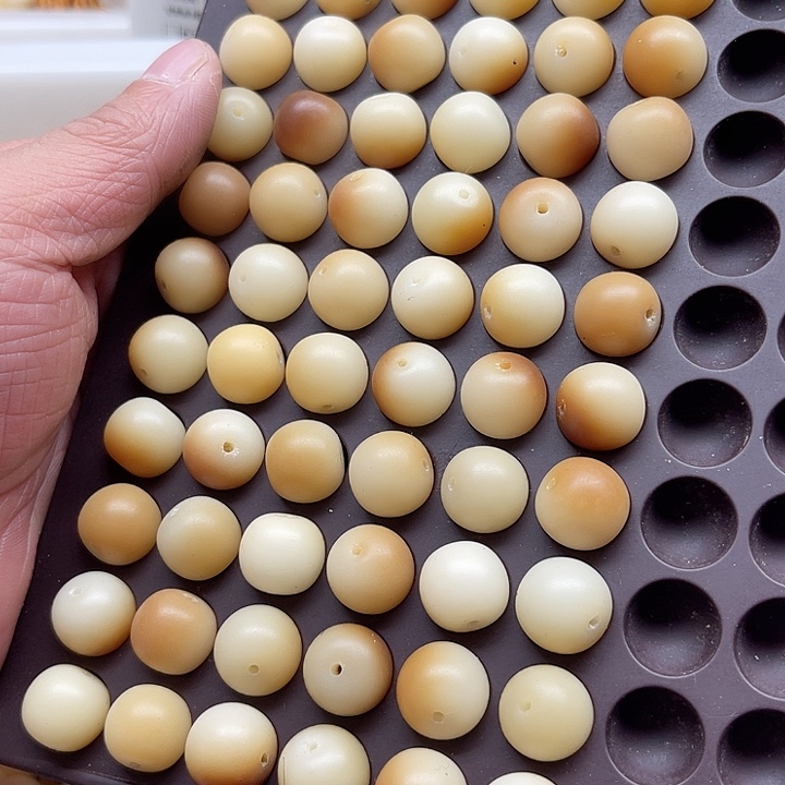 白玉菩提吊坠微瑕13-12炭烤胖苹果60颗