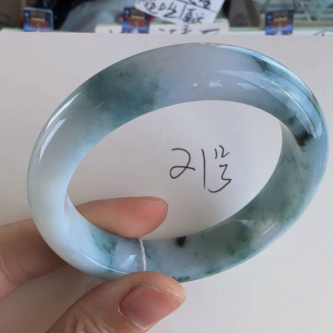 翡翠手镯未镶嵌老坑52.4