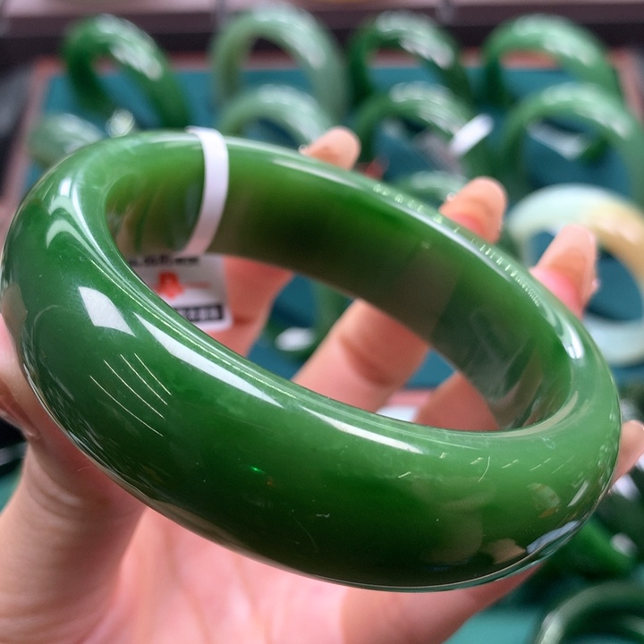 未镶嵌手镯和田玉（碧玉）5758