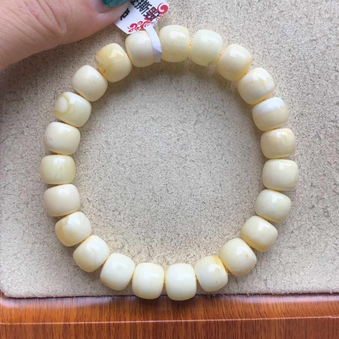 蜜蜡珠宝奇石未镶嵌38