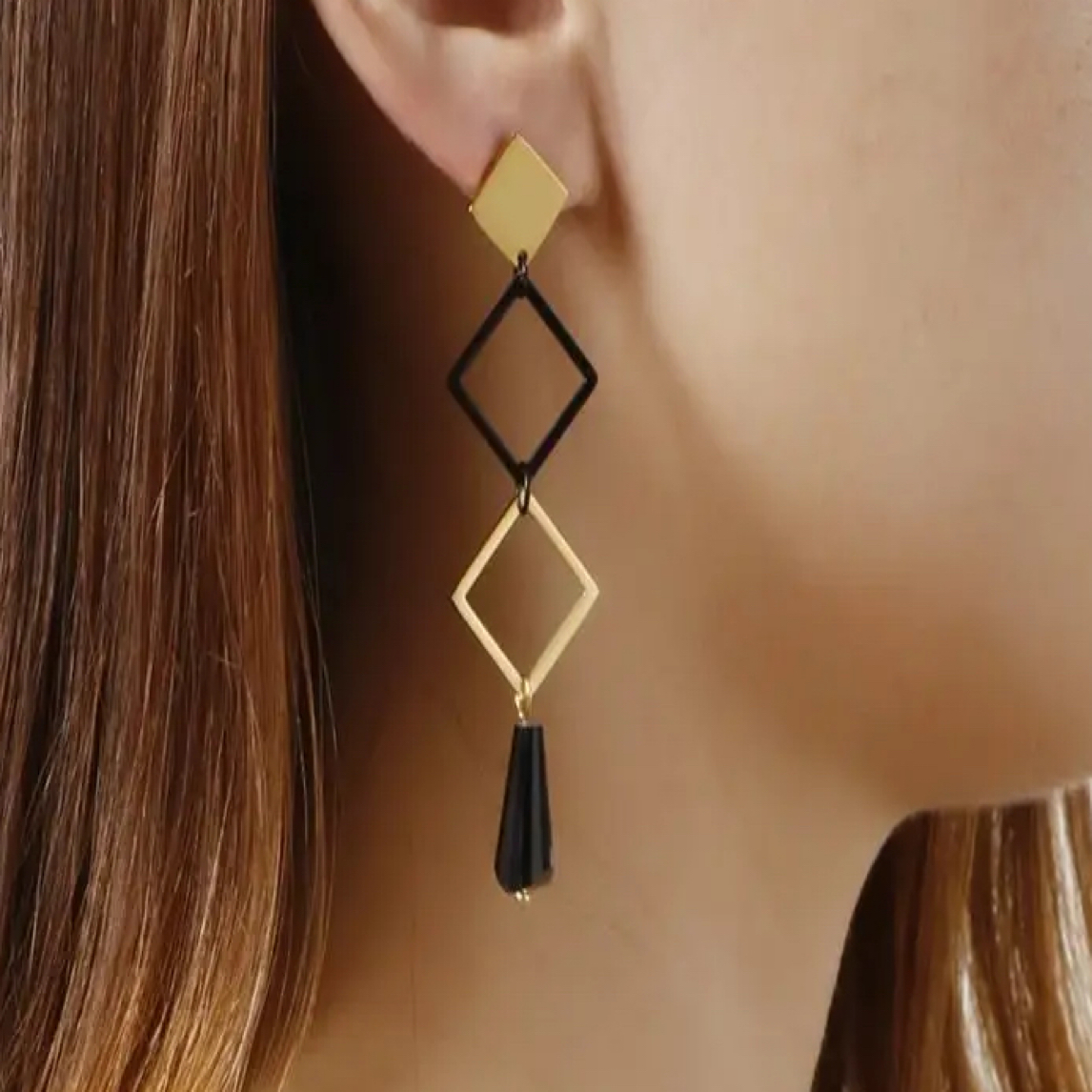 钛钢仿水晶耳饰 时尚潮流百搭款耳饰