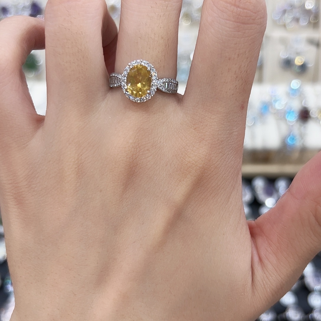 银S925镶嵌蛇纹石玉手链