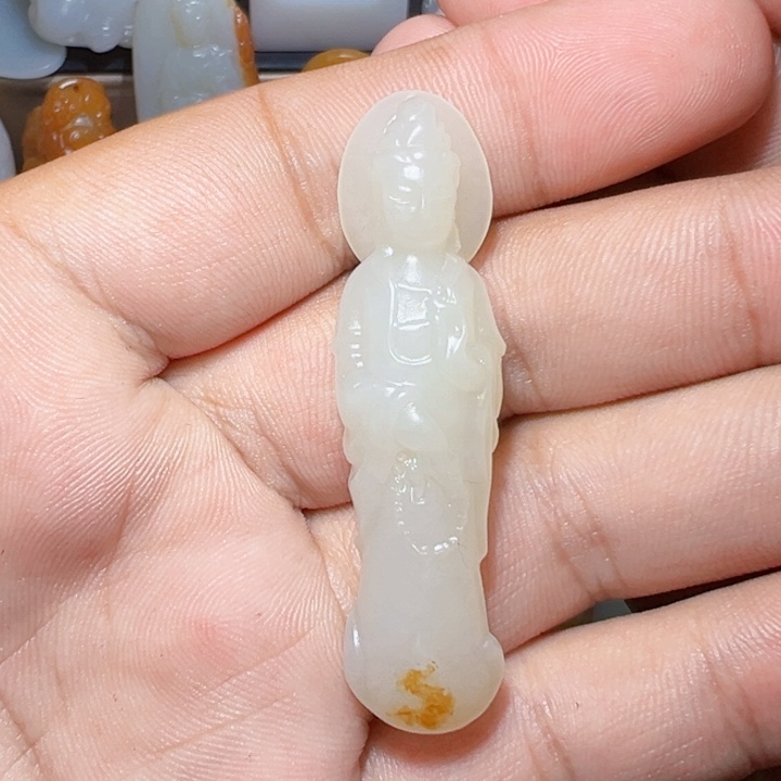 颈饰未镶嵌和田玉青*