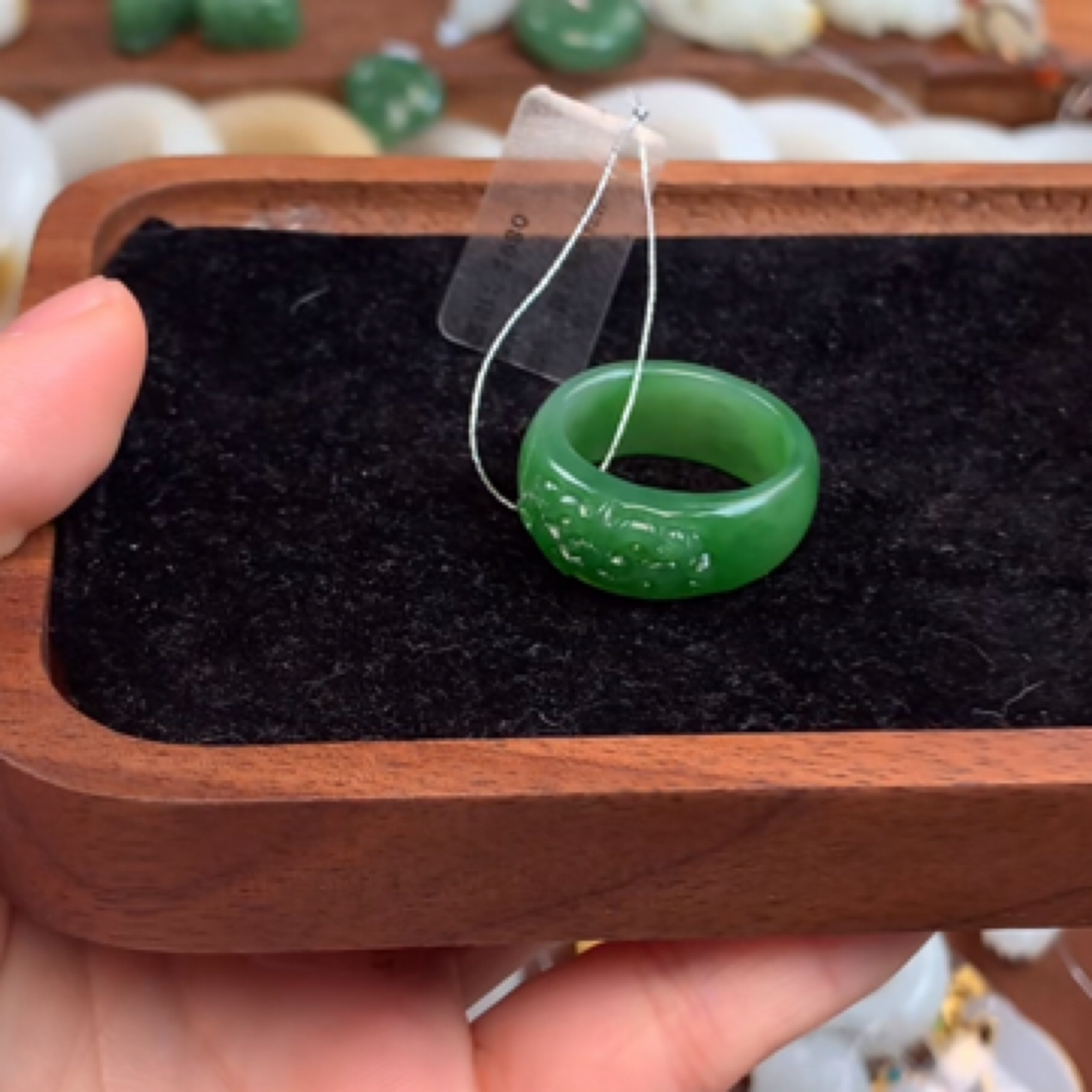 新疆和田玉碧玉戒指