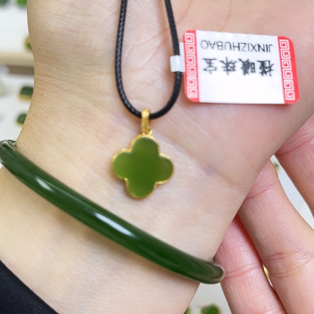 *****和田玉银S925镶嵌耳饰