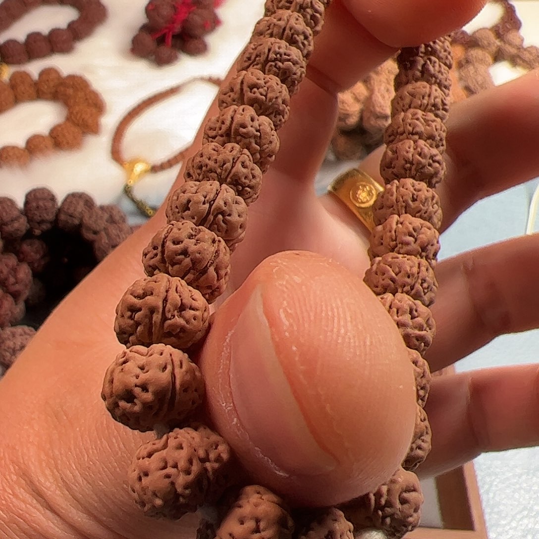 …***…金刚菩提手串勿里达一代纯血老树王单圈收藏级10