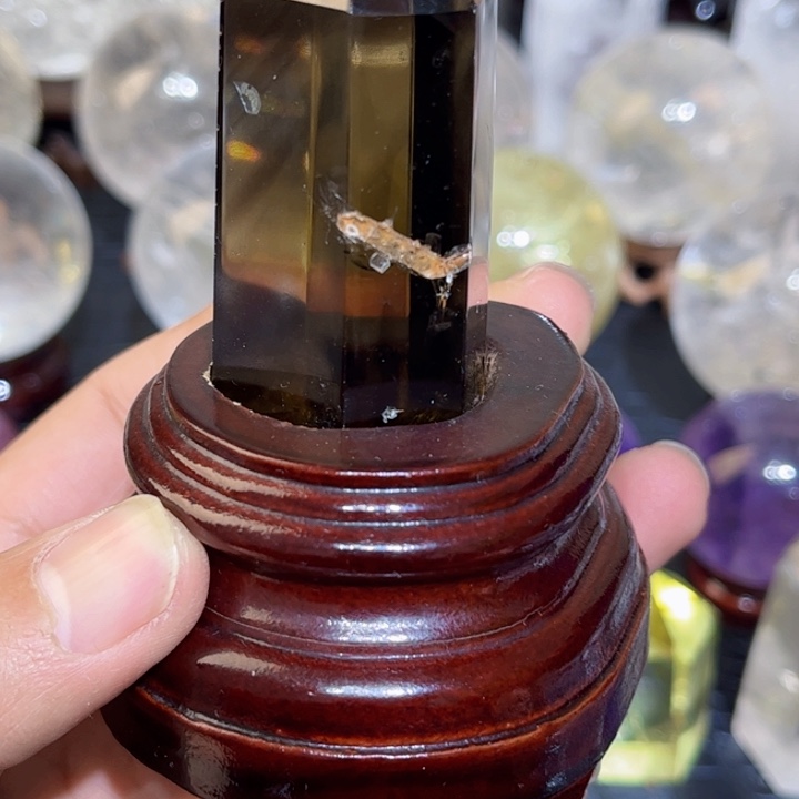 水晶摆件未镶嵌六棱柱