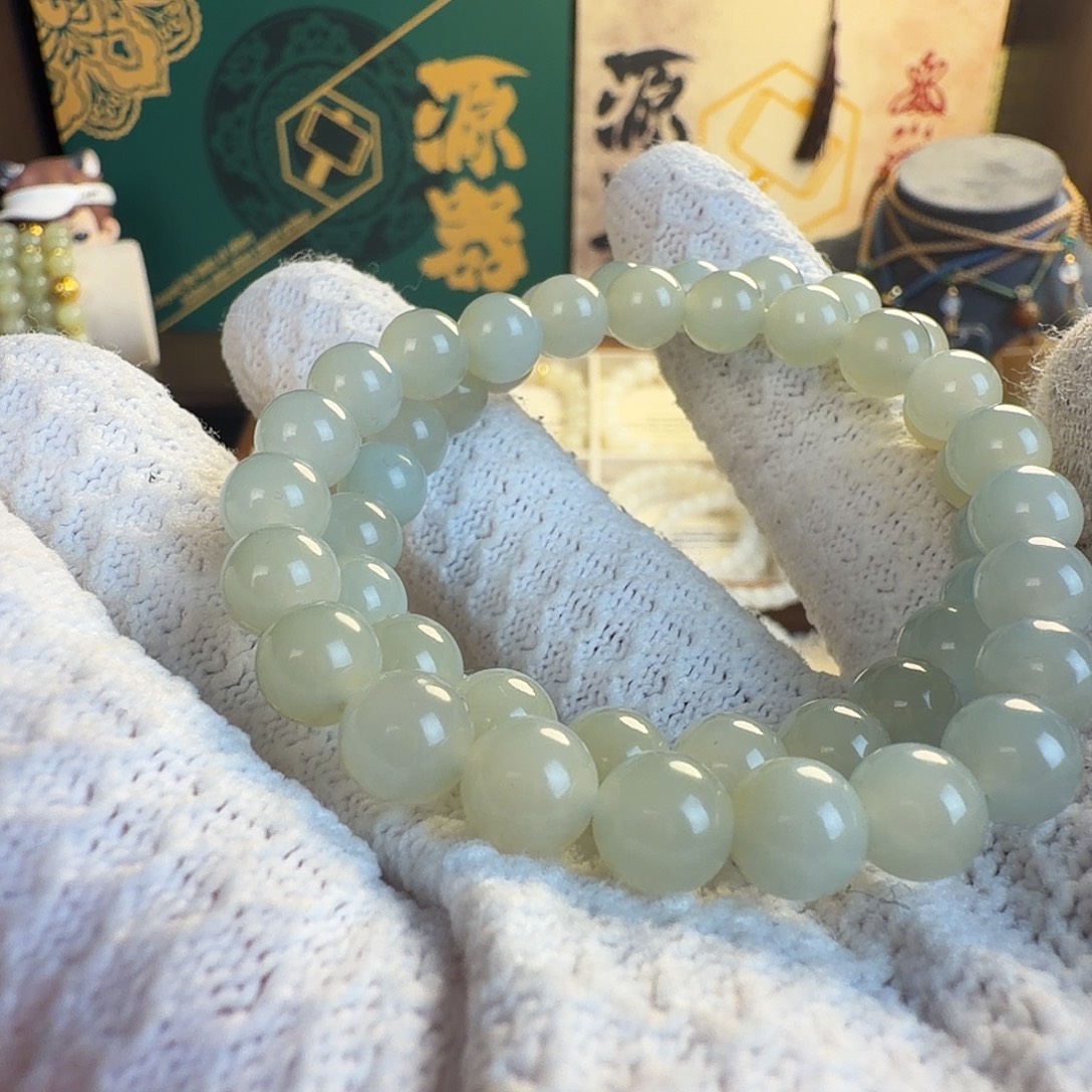 和田玉未镶嵌手串