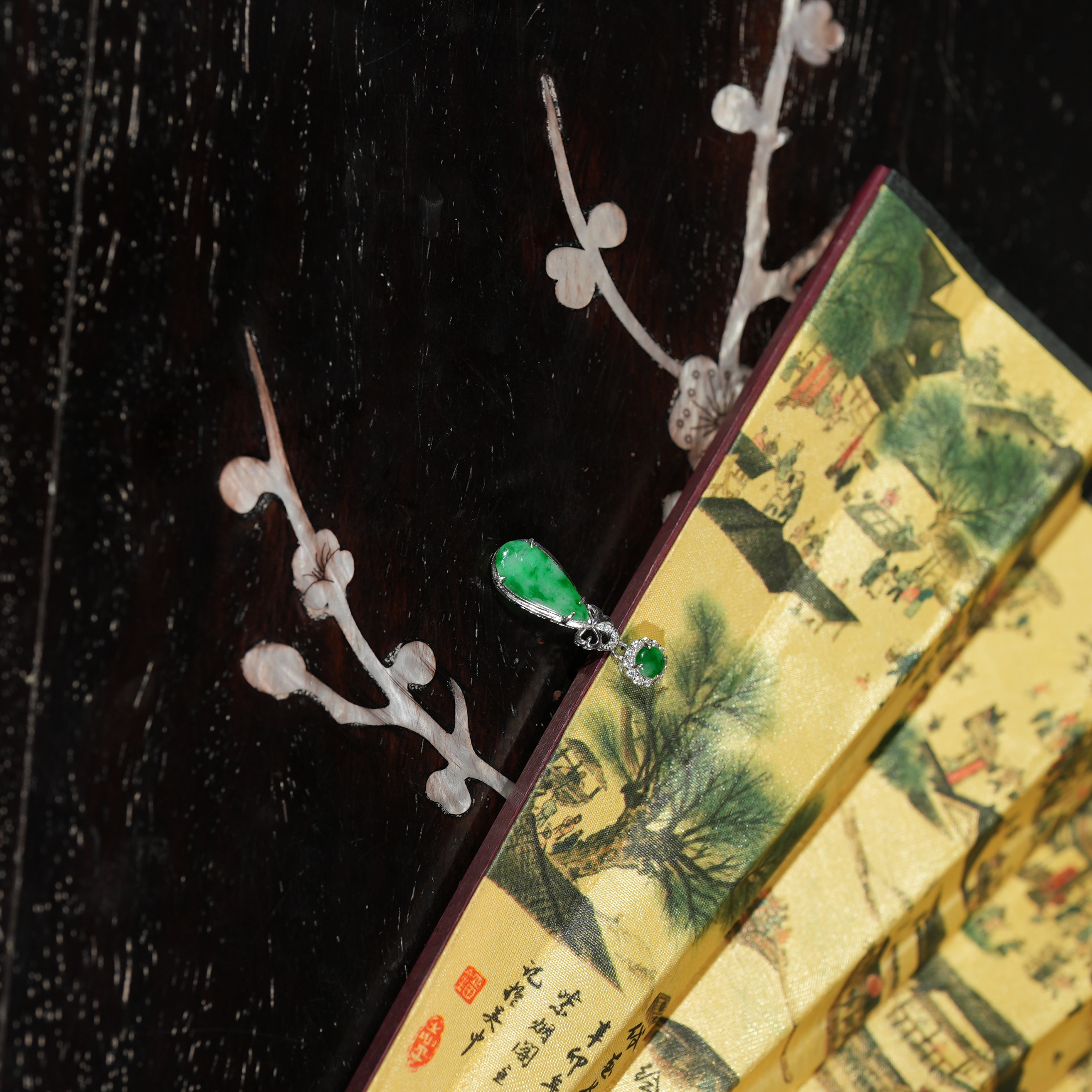 1.5香港王老板-翡翠镶嵌吊坠3y607