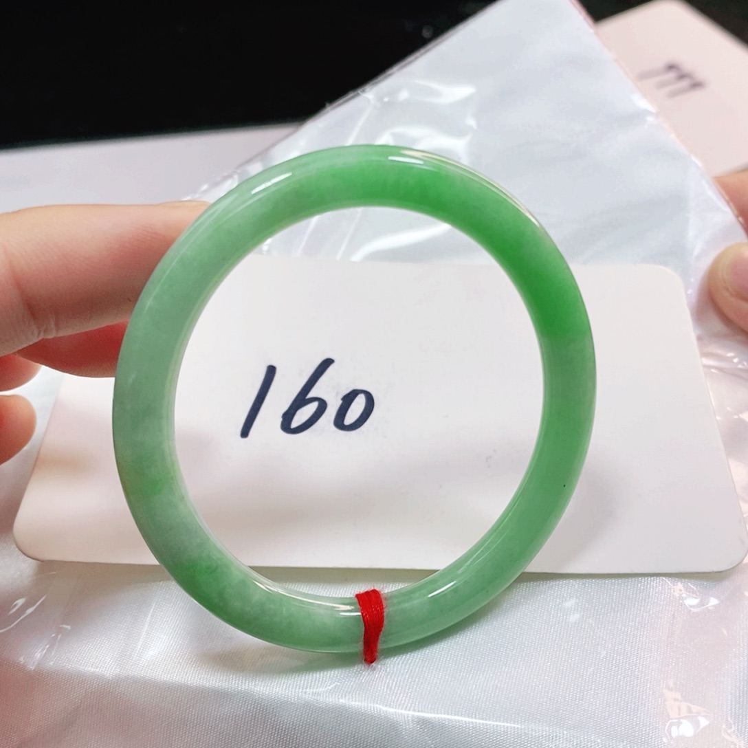 翡翠手镯未镶嵌53.6圈口贵妃