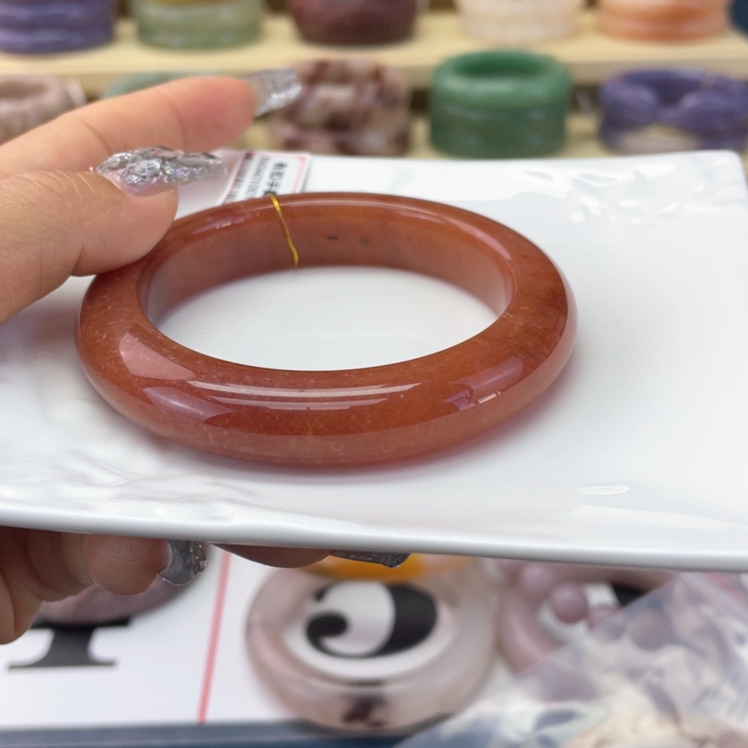 原***鱼石英质玉未镶嵌手镯