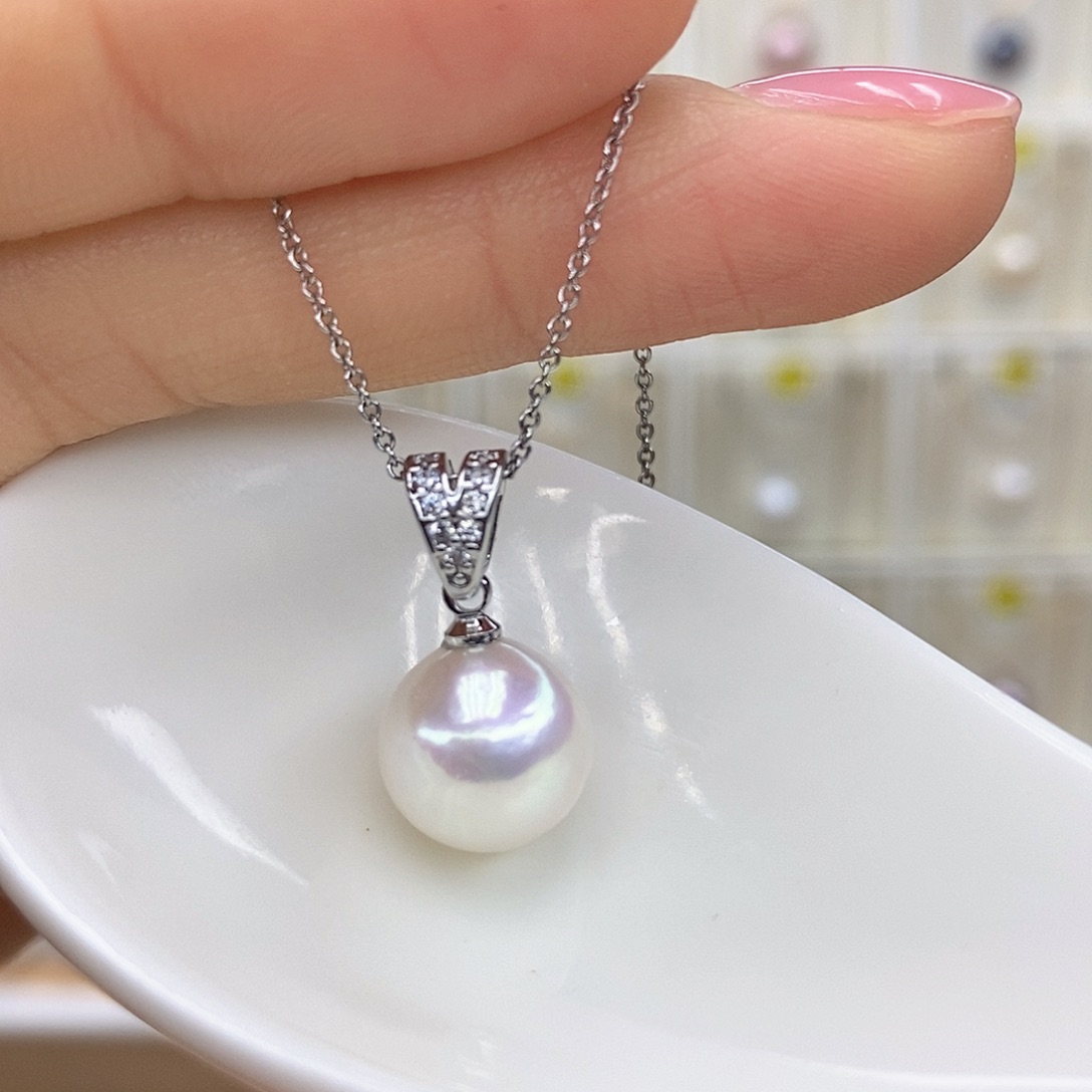 淡水珍珠吊坠(赠链)未镶嵌