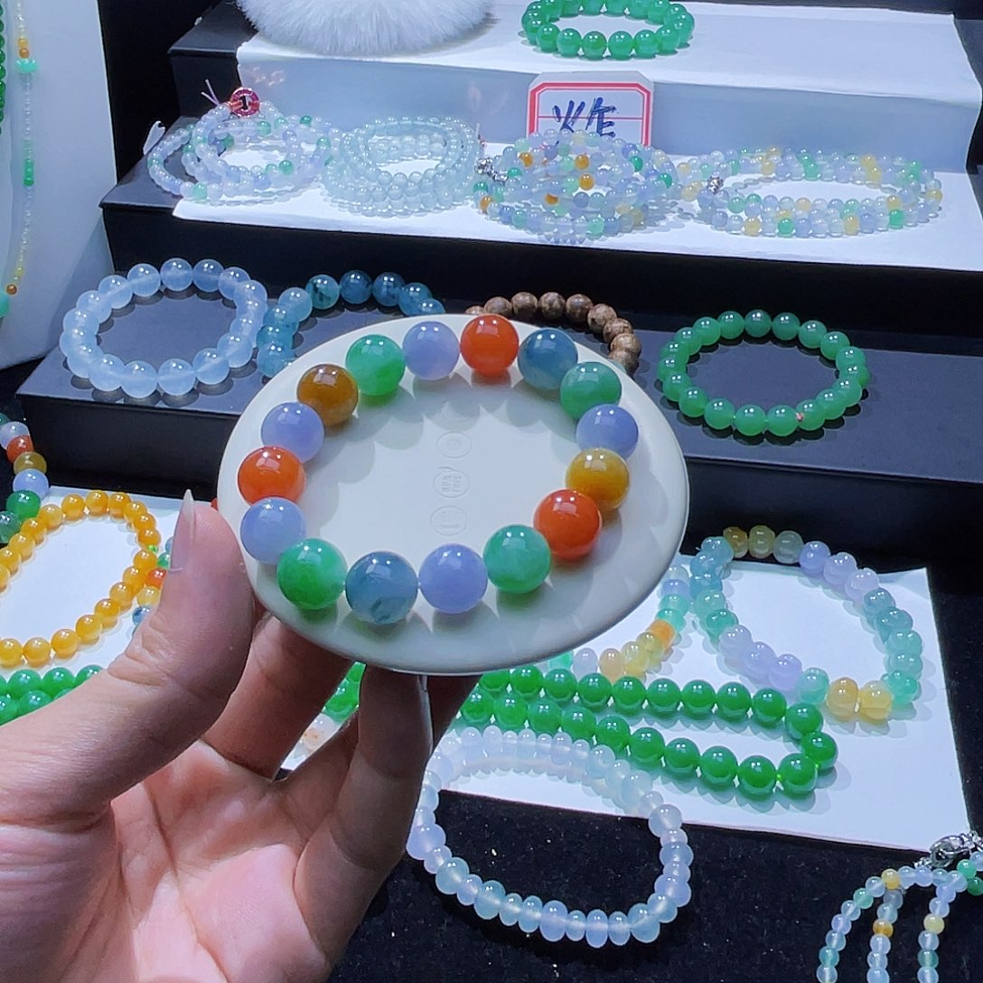 翡翠未镶嵌手串卡12+