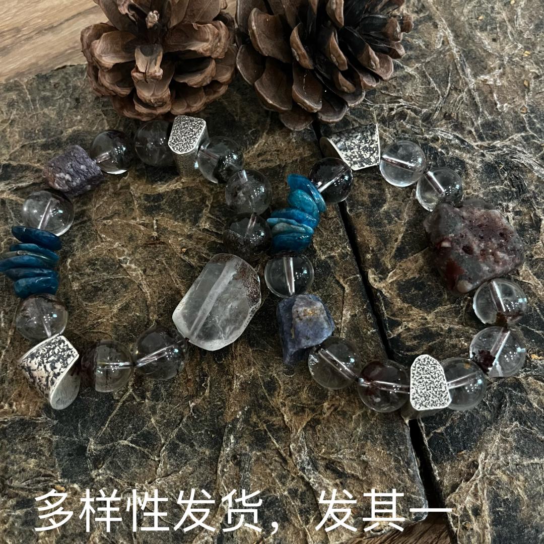 原创小众设计高级感满满天然水晶山物手链 多样性发货发其一