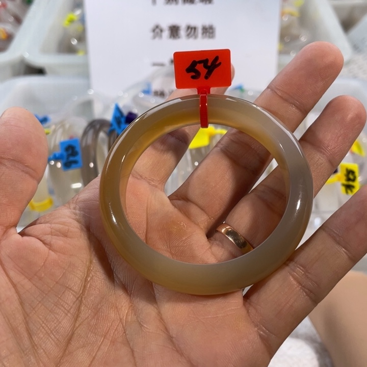 手镯玛瑙/玉髓未镶嵌