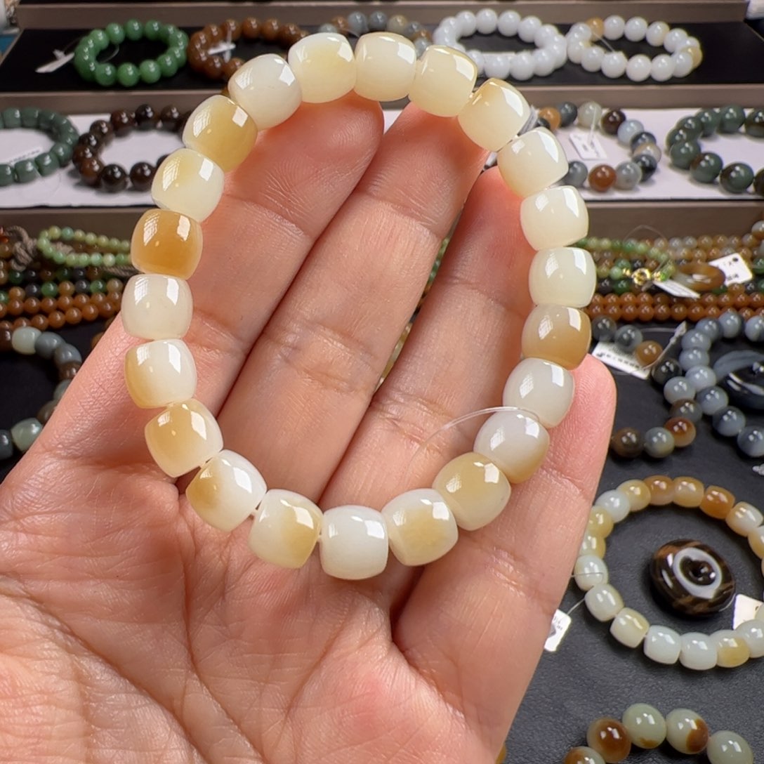 和田玉手链未镶嵌