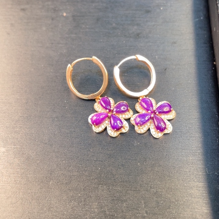 18K金镶嵌苏纪石（舒俱来）耳坠腊*