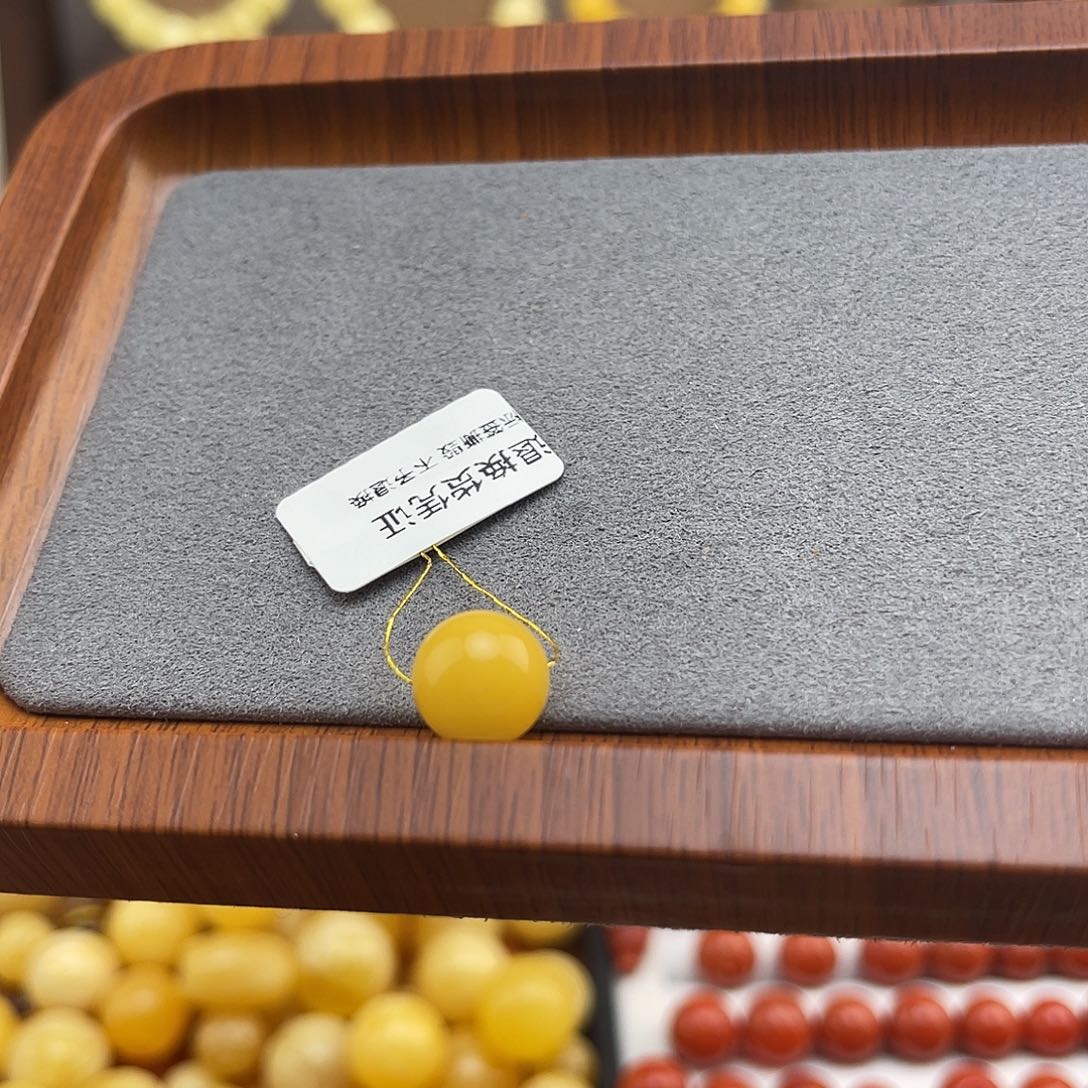 明***楼蜜蜡未镶嵌颈饰11mm