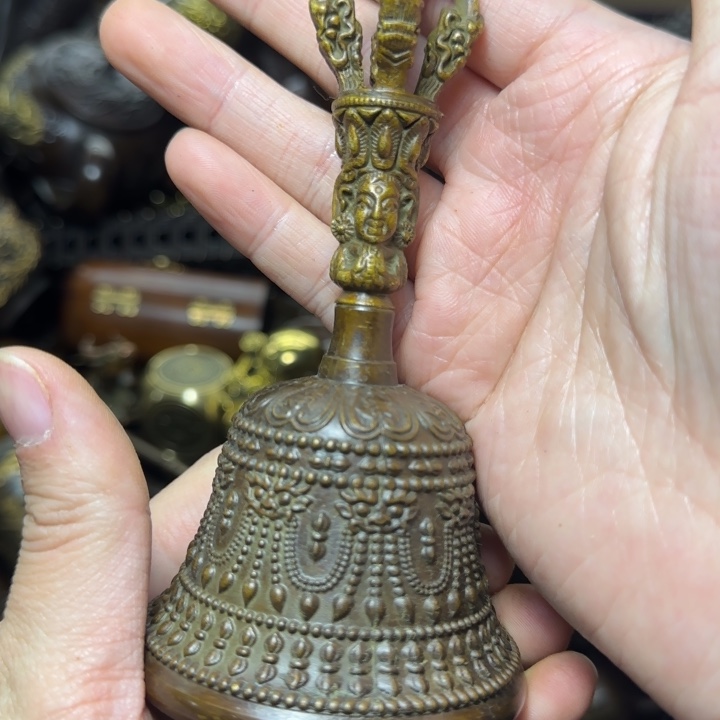 铜器把玩摆件链接