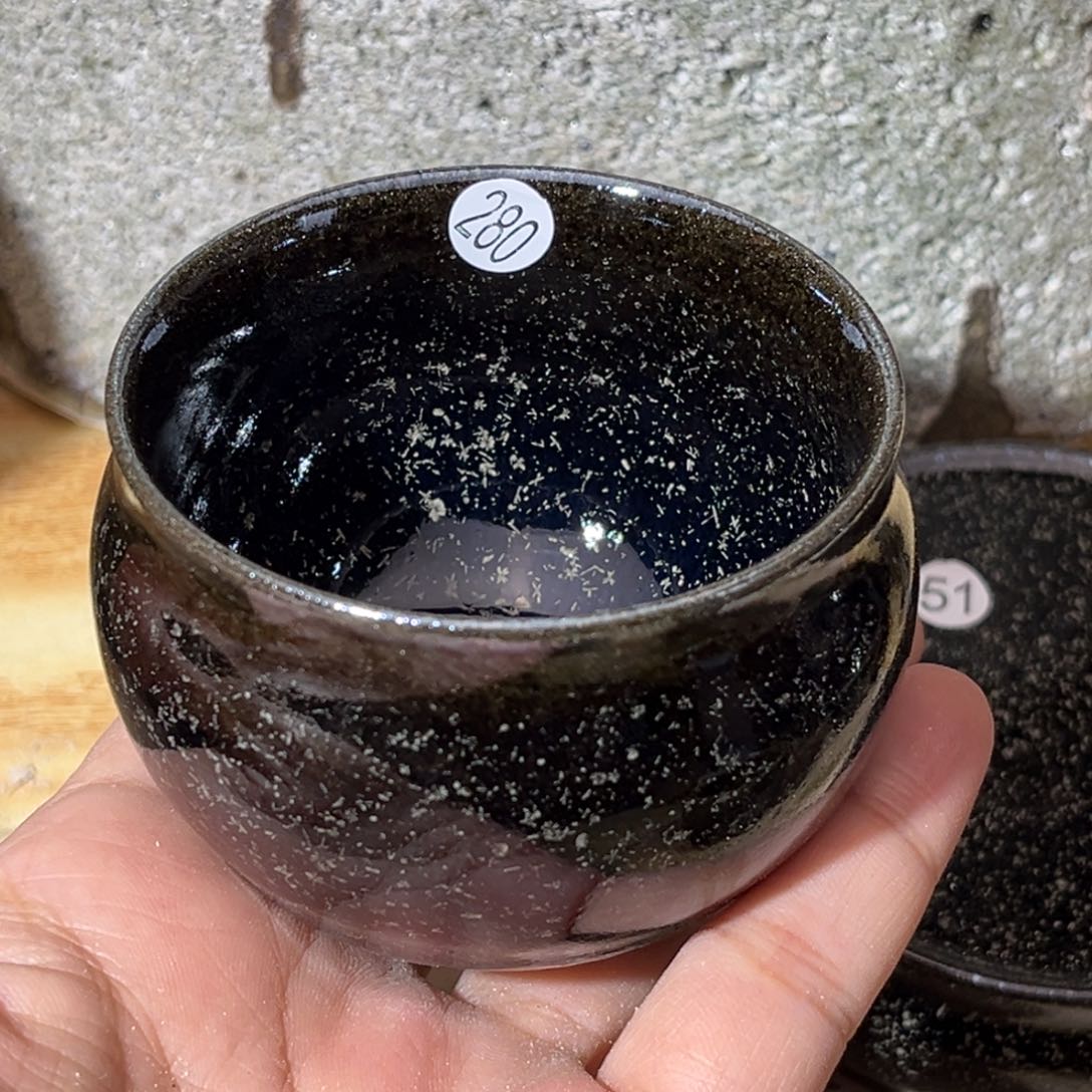 茶盏义兴龙窑坚持真柴烧