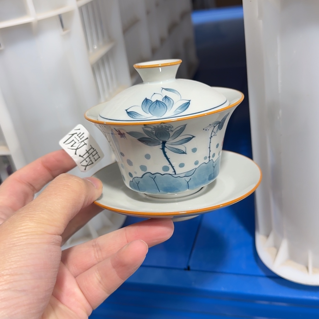 釉下手绘茶具微瑕