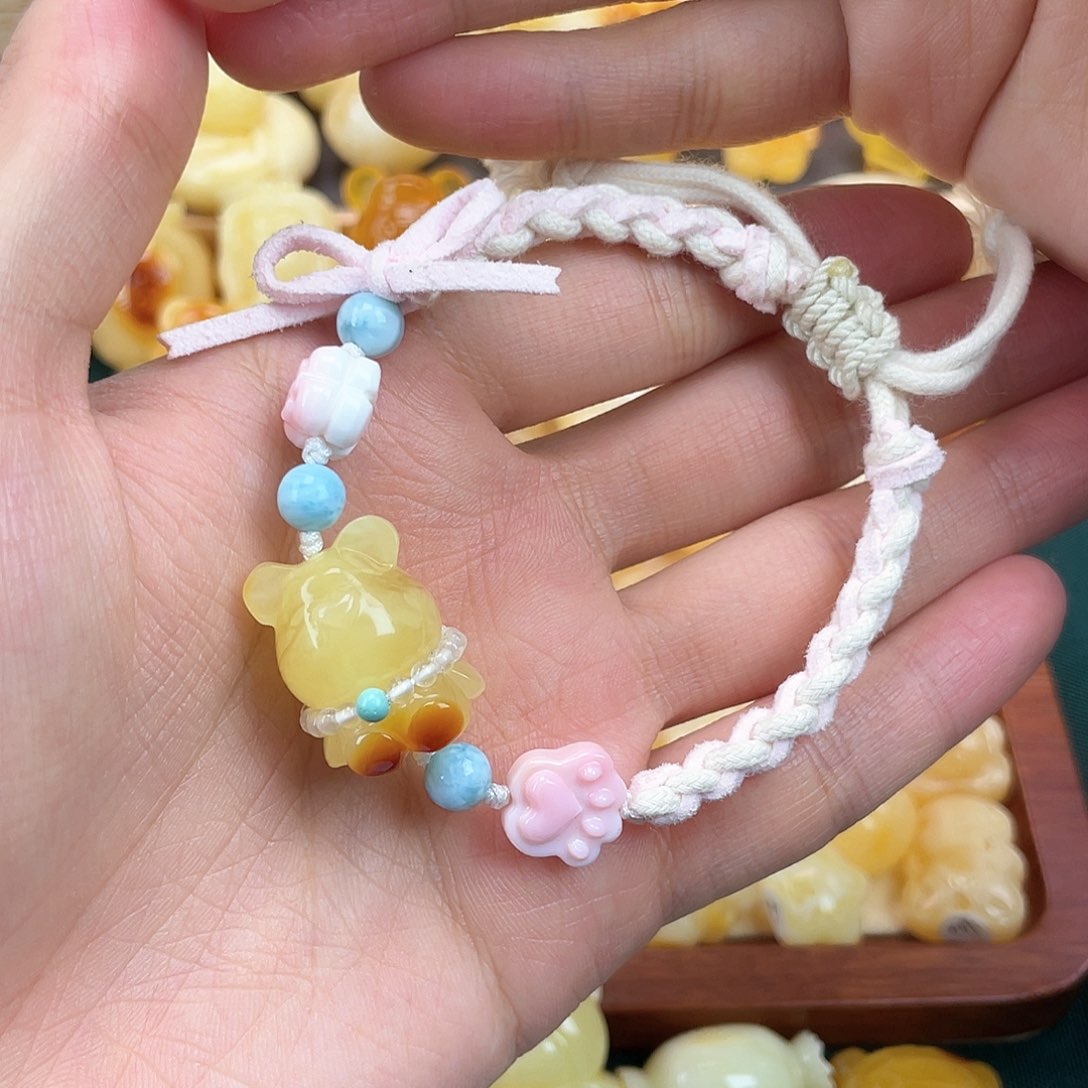 琥珀裸石未镶嵌蜜蜡