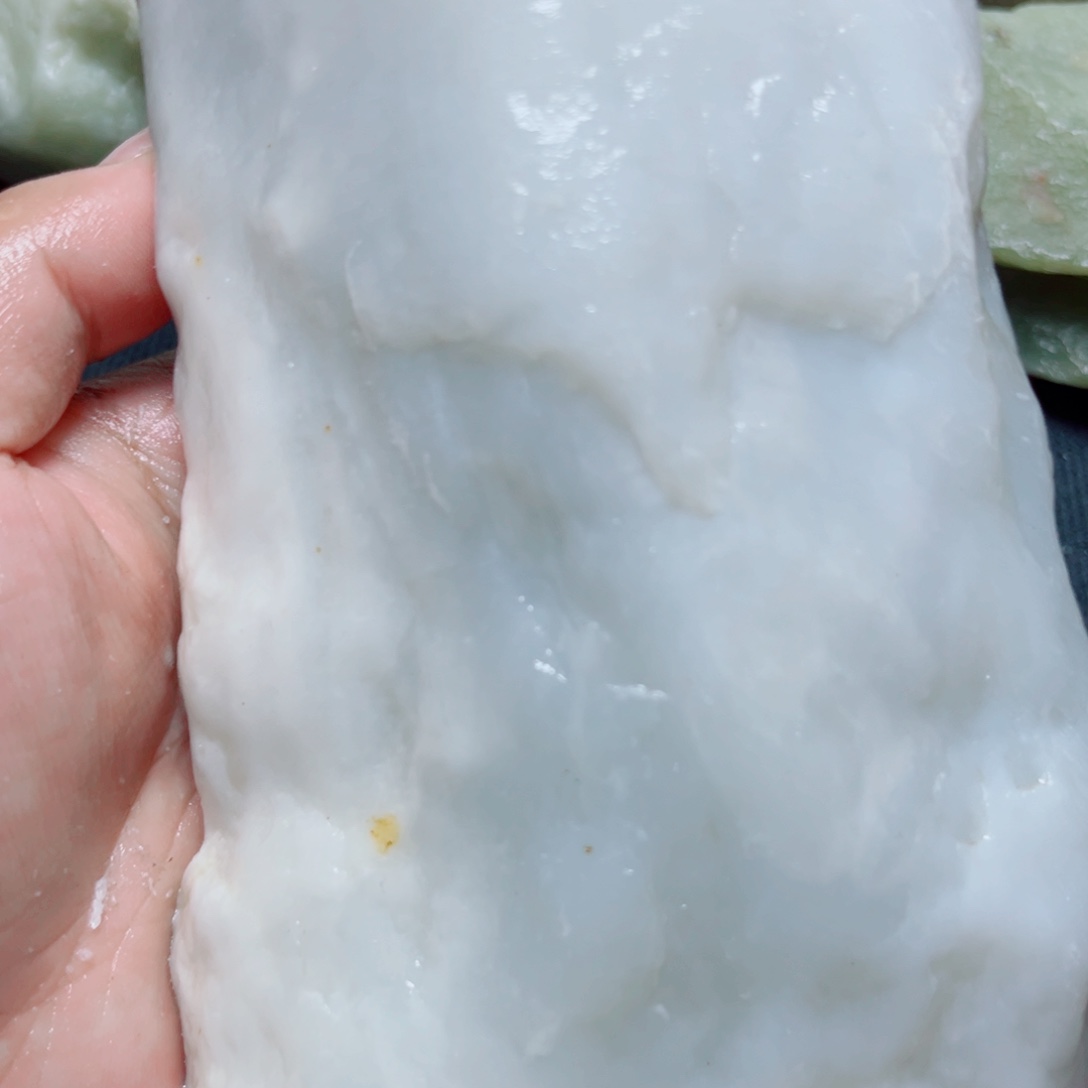 和田玉未镶嵌珠宝奇石