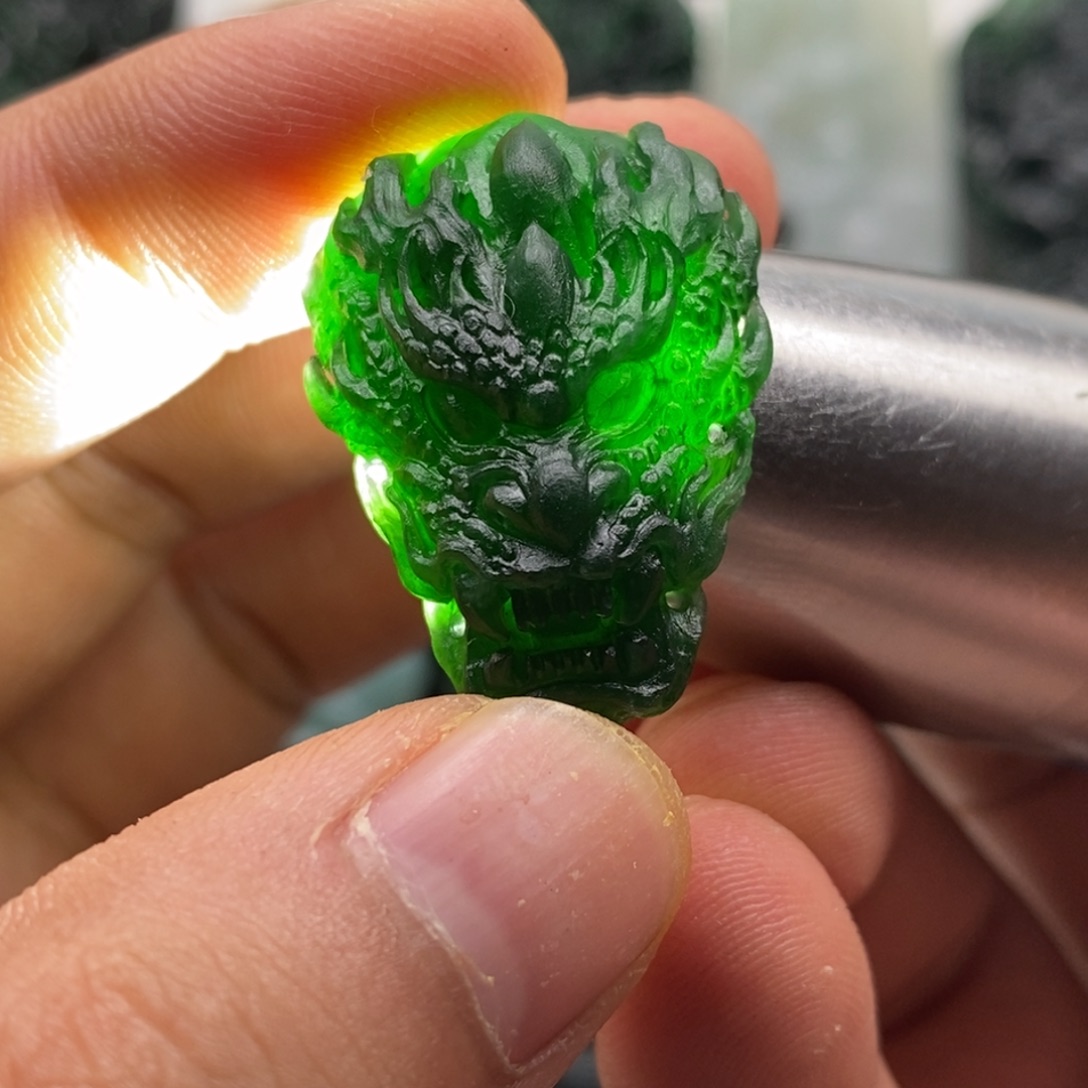 定制翡翠未镶嵌天然翡翠A货小龙头