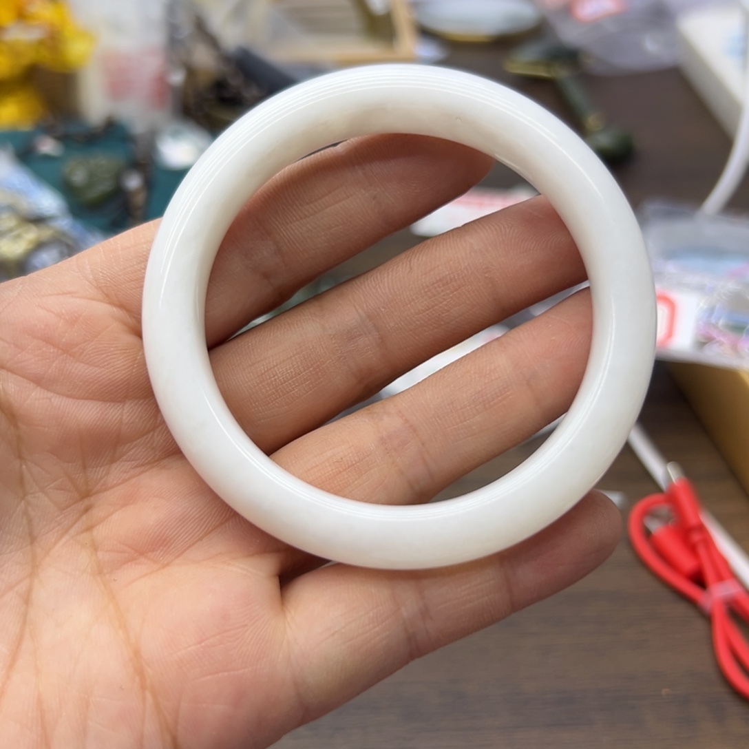 和田玉未镶嵌手镯57.5圈围57