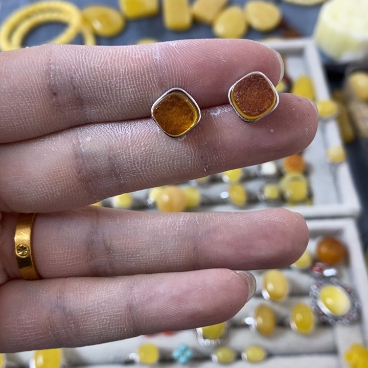 蜜蜡裸石银S925镶嵌耳钉