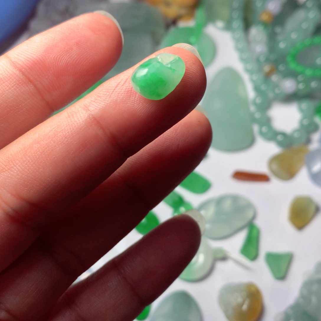 定制翡翠未镶嵌包工