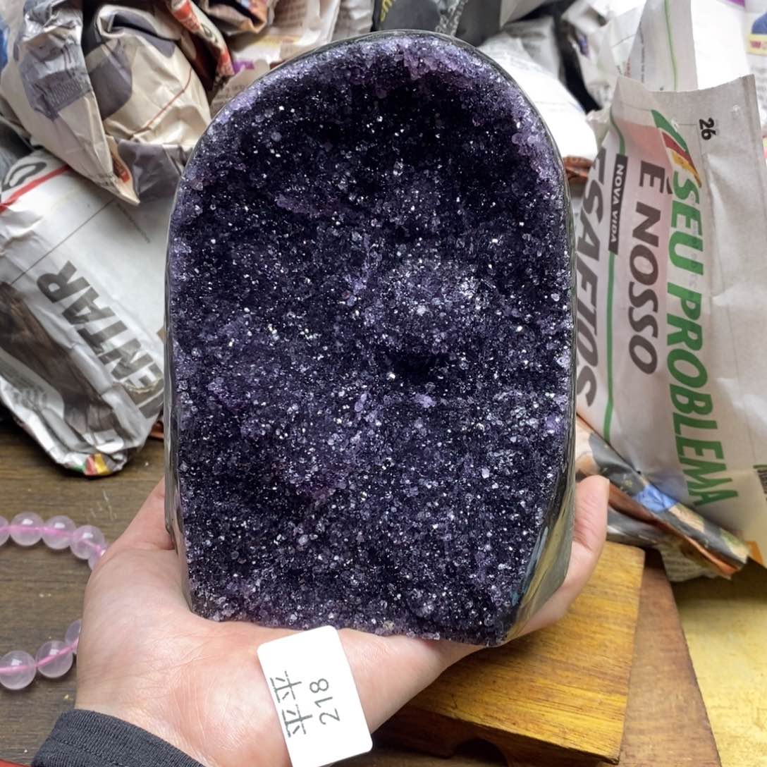 紫晶乌拉圭未镶嵌