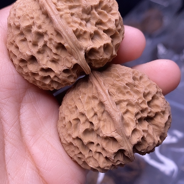 文玩核桃吊坠   120