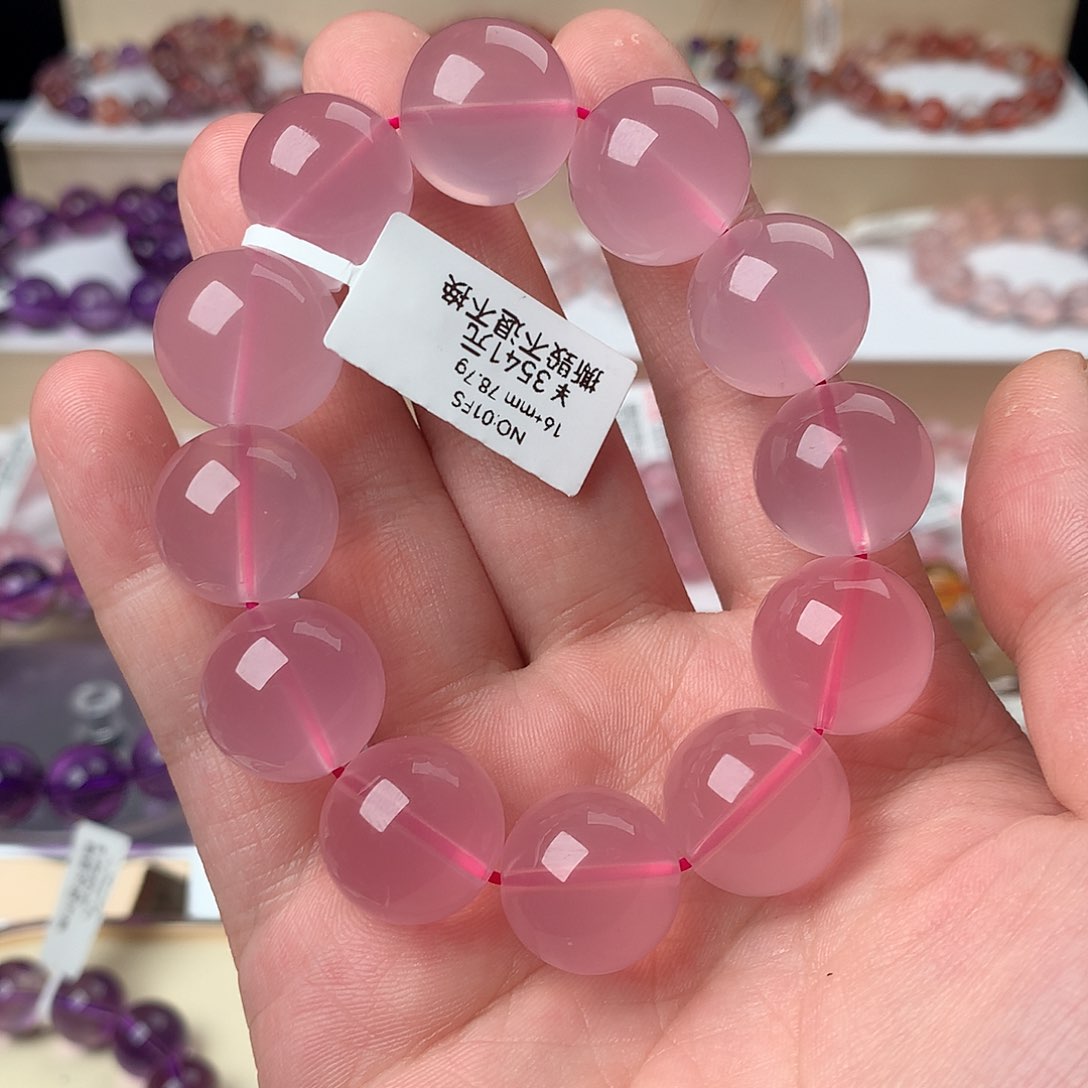 水晶手串未镶嵌肖**?粉水晶