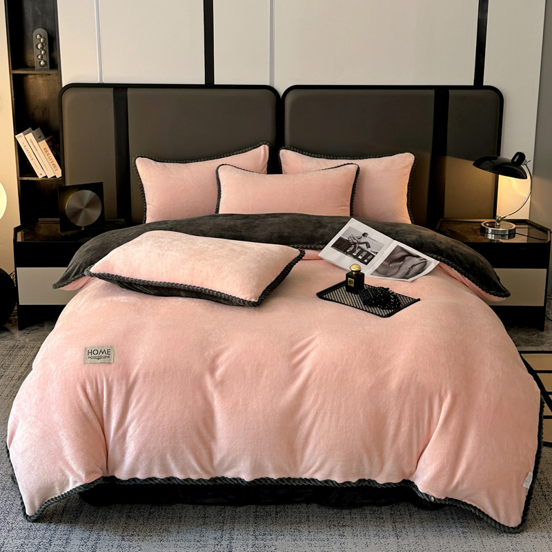 2025新款亲肤舒适双拼包边加厚牛奶绒四件套