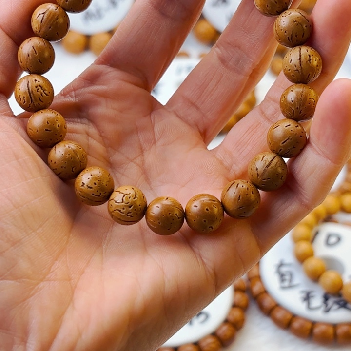 呢***啥东北脑纹桃核10.6圆