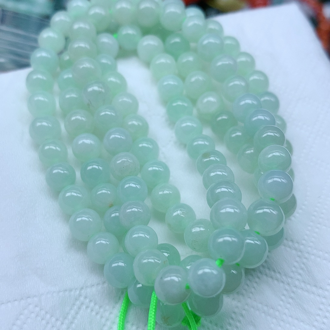 翡翠未镶嵌颈饰珠子