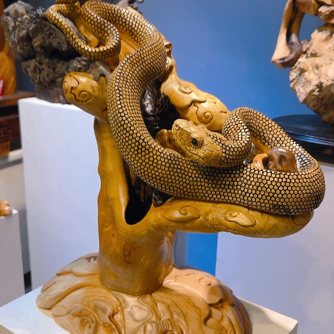 用***9根抱石舍得桌面摆件